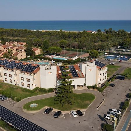 Heraclea Hotel Residence Policoro Kültér fotó