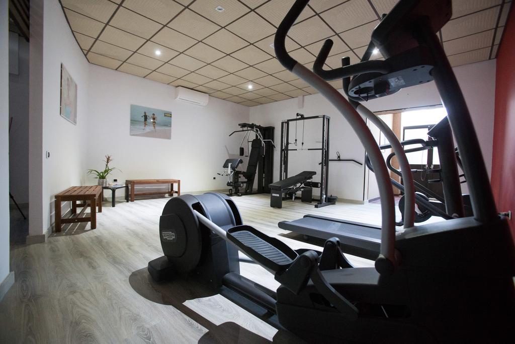 Heraclea Hotel Residence Policoro Kültér fotó