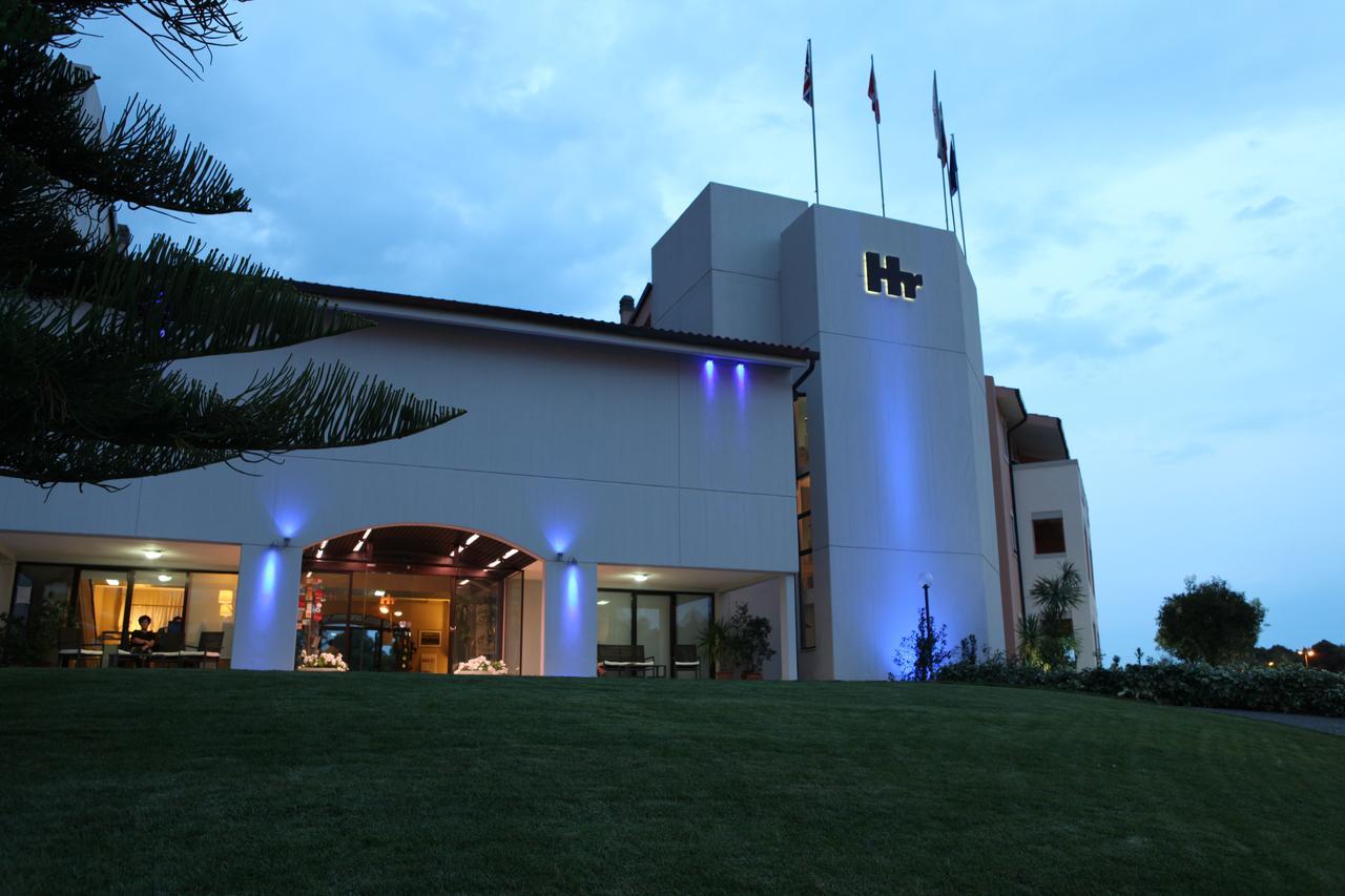 Heraclea Hotel Residence Policoro Kültér fotó