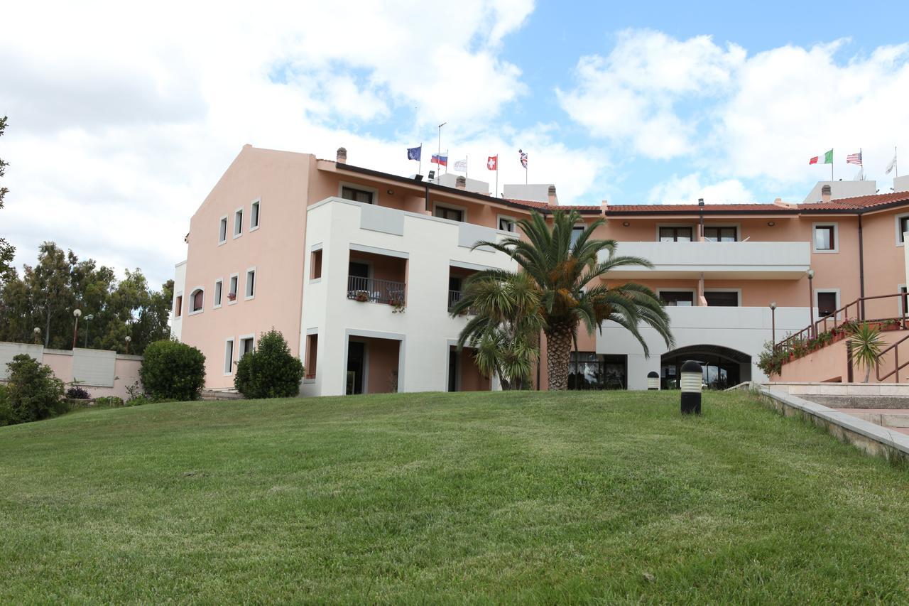 Heraclea Hotel Residence Policoro Kültér fotó